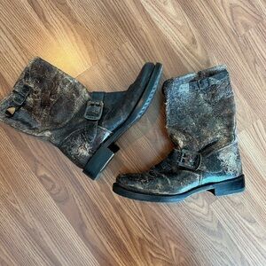 Frye Boots Distressed Leather Veronica Women’s Size 7